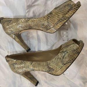 Stuart Weitzman Heels